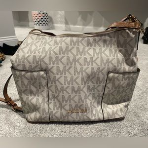 Michael Kors Crossbody